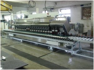 STRANOVÝ PRIEBEŽNÝ AUTOMAT COMANDULLI - MODEL EDILUX 10+4 Zákazník: Kamenárstvo Maniš, s. r. o.