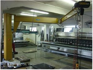 STĹPOVÝ ŽERIAV S KĹBOVÝM RAMENOM DAL FORNO. Zákazník: Kamenárstvo Maniš, s. r. o.