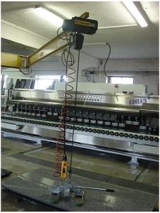 STĹPOVÝ ŽERIAV S KĹBOVÝM RAMENOM DAL FORNO. Zákazník: Kamenárstvo Maniš, s. r. o.